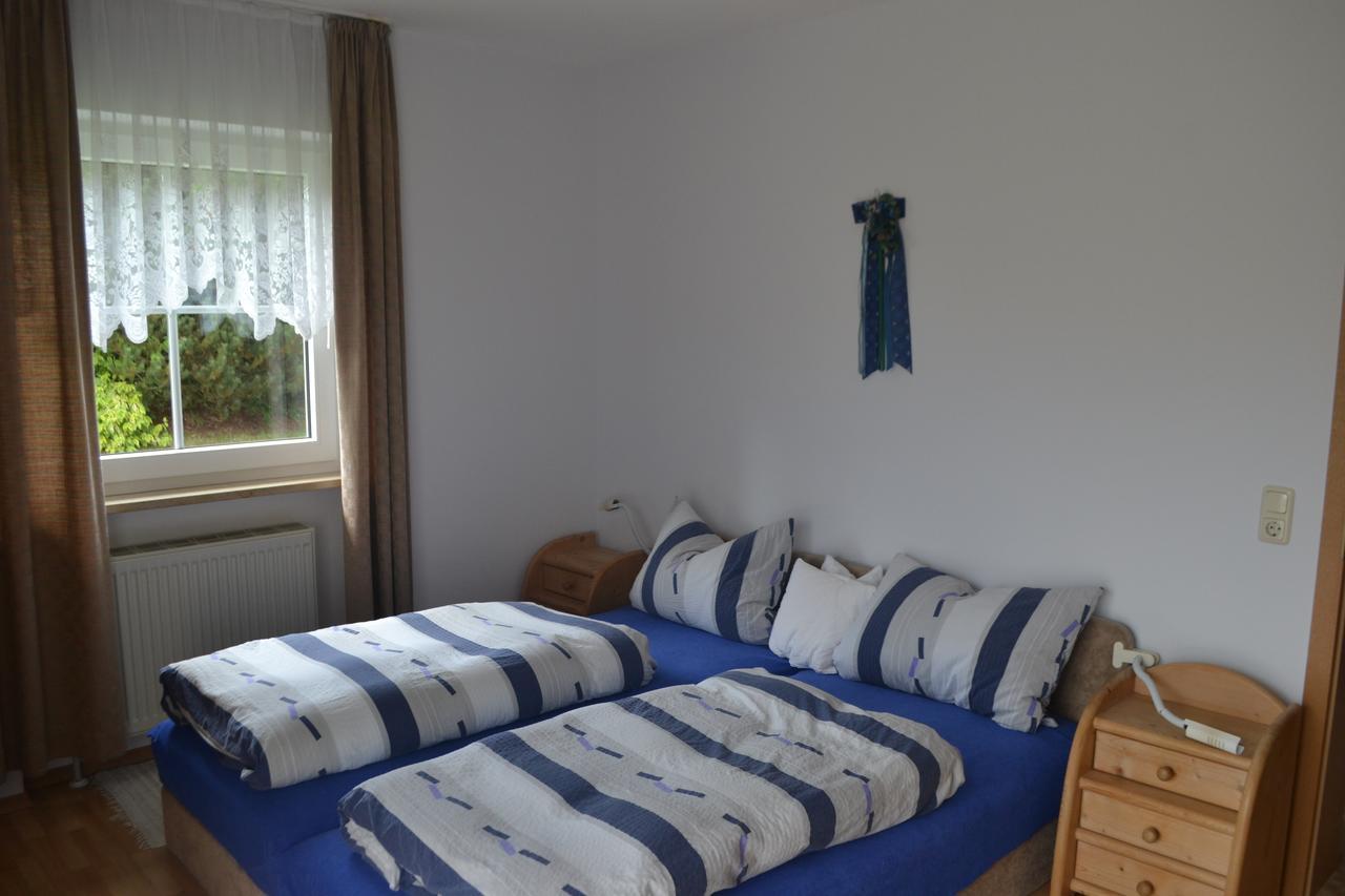 Haus Caecilia Apartamento Warmensteinach Exterior foto
